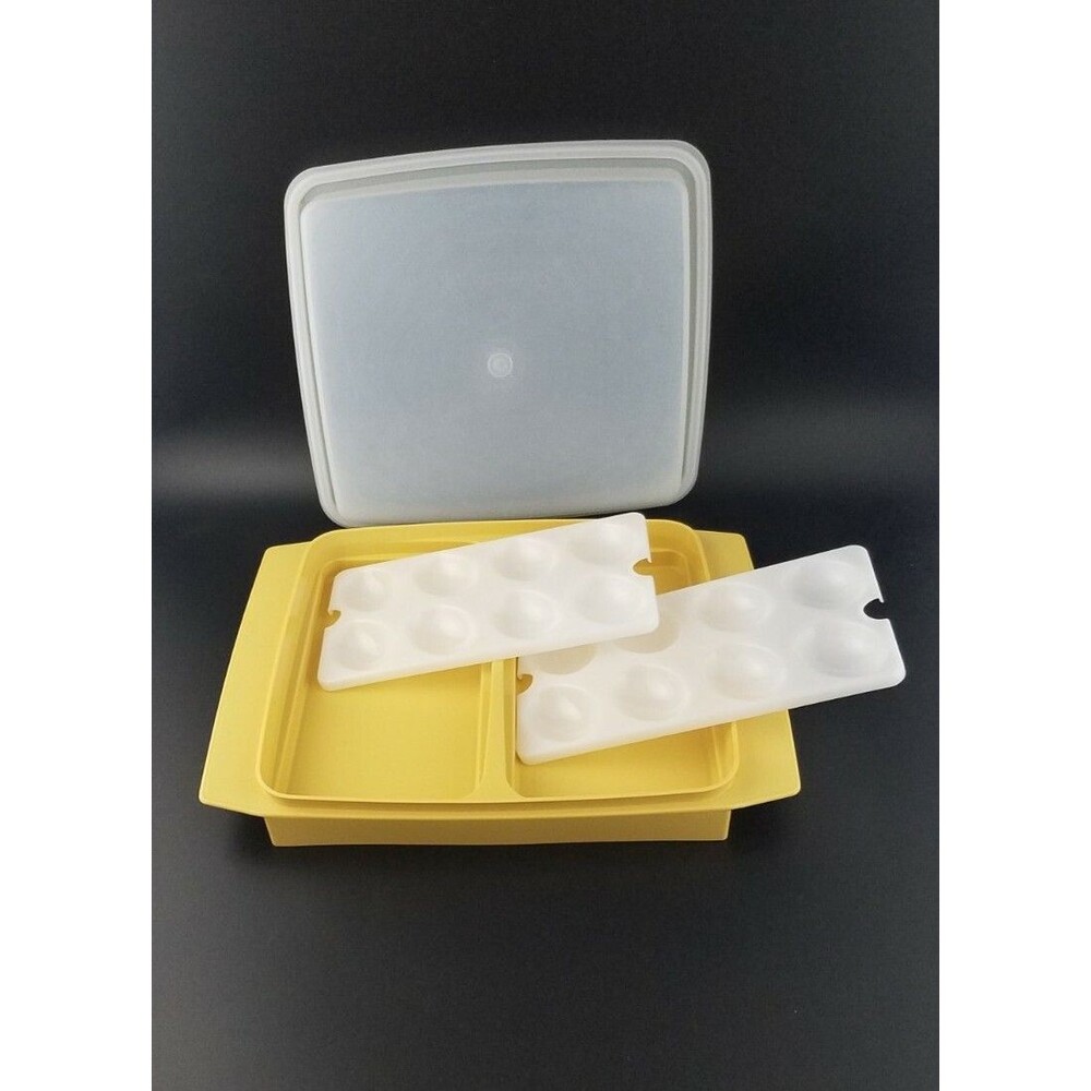 Tupperware Harvest Gold Deviled Egg Keeper Carrier 723 4 Complete, 4 pieces